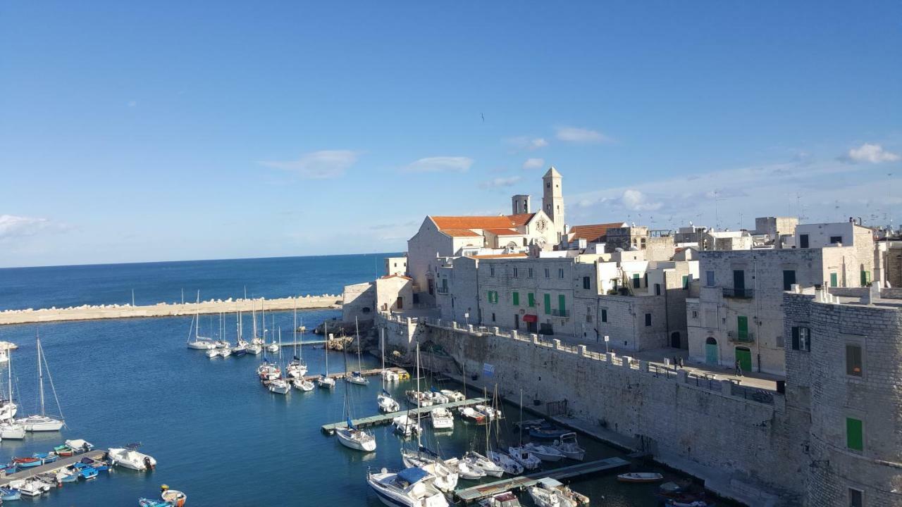 Casa Bianca Lägenhet Giovinazzo Exteriör bild