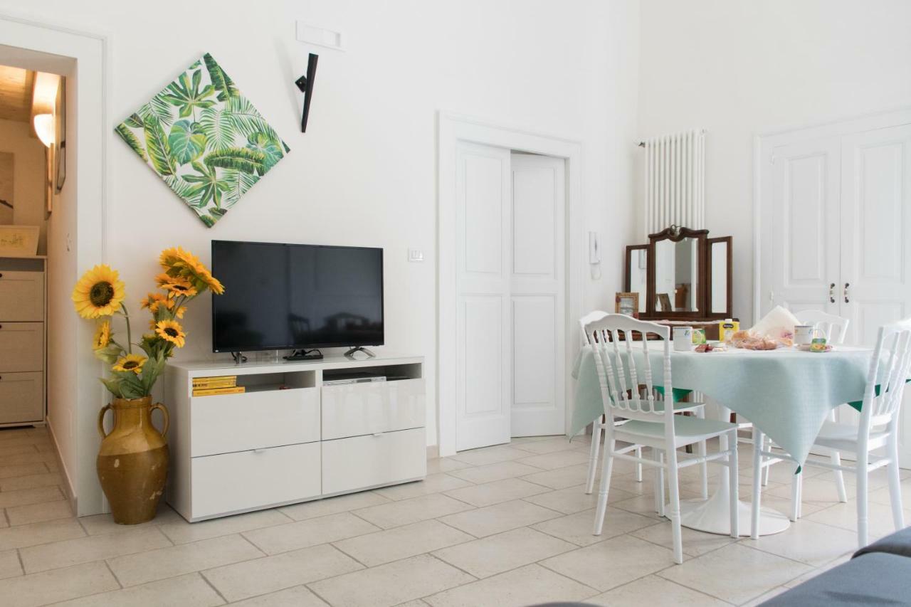 Casa Bianca Lägenhet Giovinazzo Exteriör bild